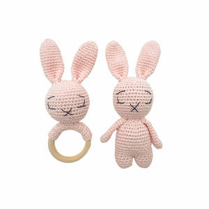 Parker Rabbit Rattle Pink